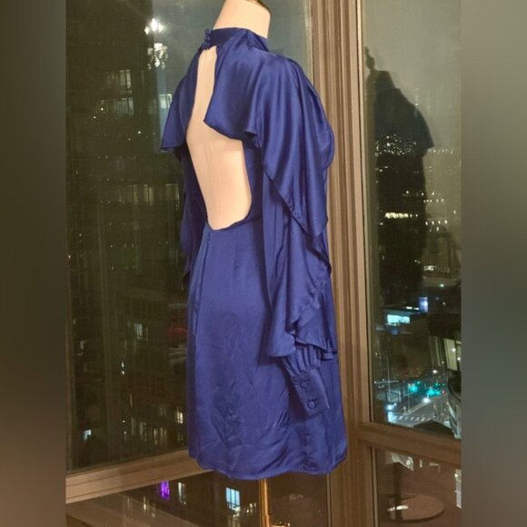 🆕 FARM Rio 🧿 NWOT Bright Blue Backless Ruffle Sleeve Mini Dress, Sz XS - Picture 6 of 16